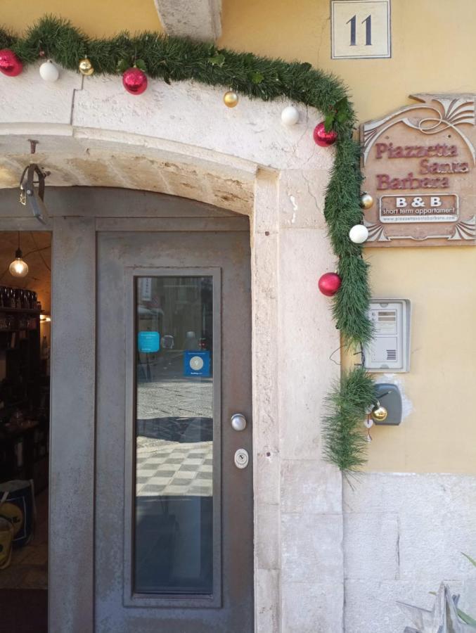 Piazzetta Santa Barbara Appartement Bari Buitenkant foto