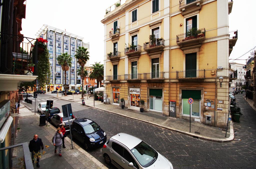 Piazzetta Santa Barbara Appartement Bari Kamer foto